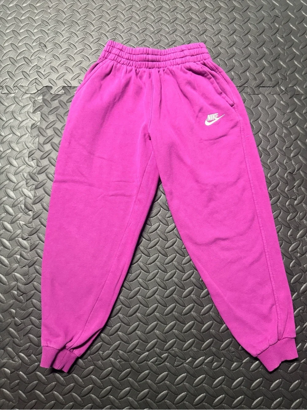 Nike Girls Pink Fleece Jogger Sweatpants Size M Athletic Lounge Pants